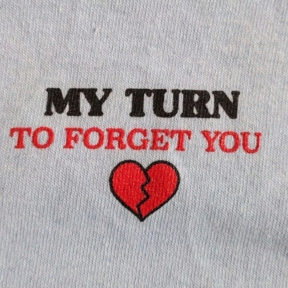 Nasty Gal Light Blue Heartbreak Graphic Tee size Medium - Picture 3 of 6